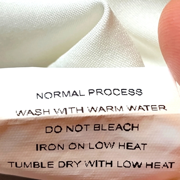 Simplee Blue and White Floral Dress | Short Sleeve| Ruffled Tiers | V Neck | Lg - Picture 5 of 5